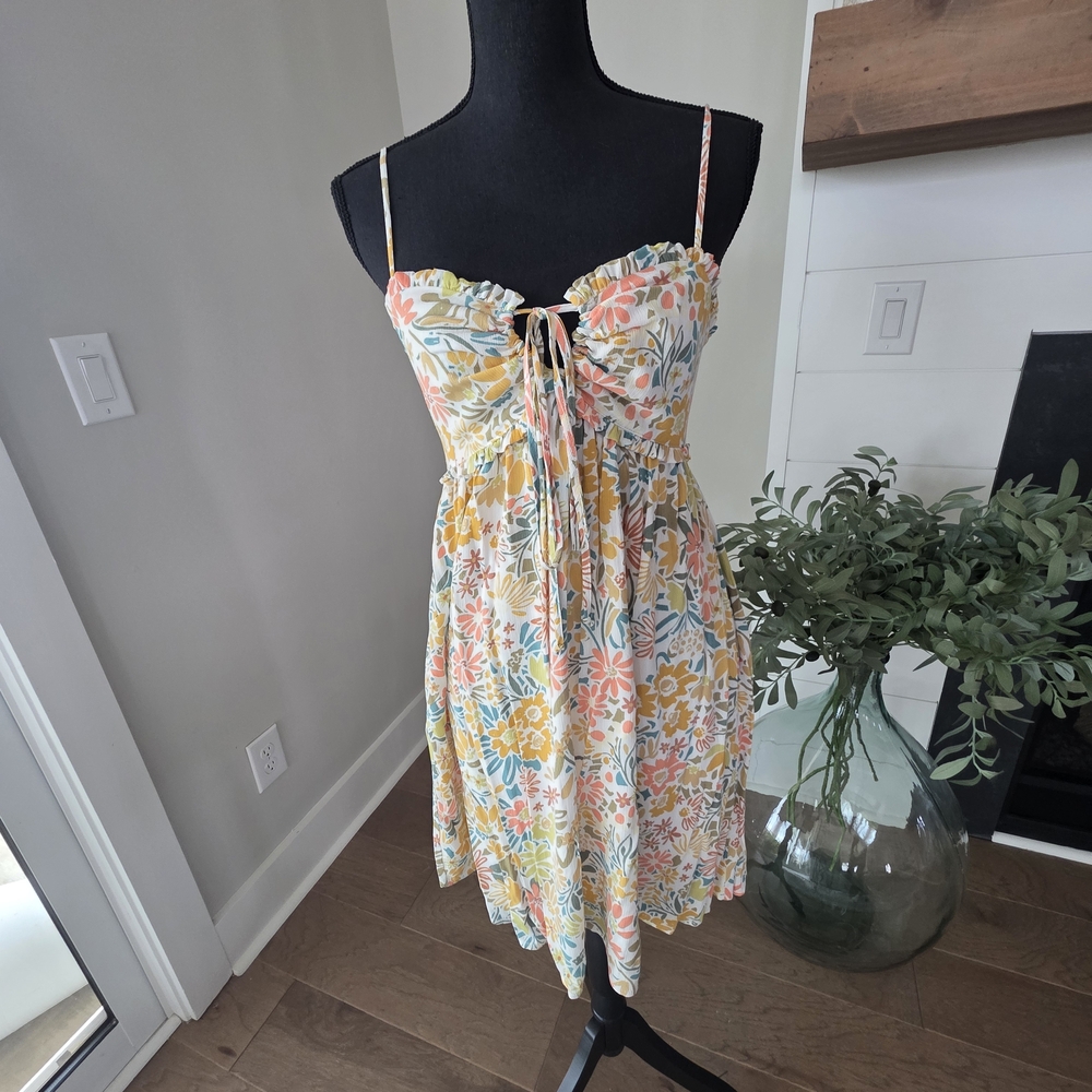 BE COOL Floral Tie-Front Mini Dress
